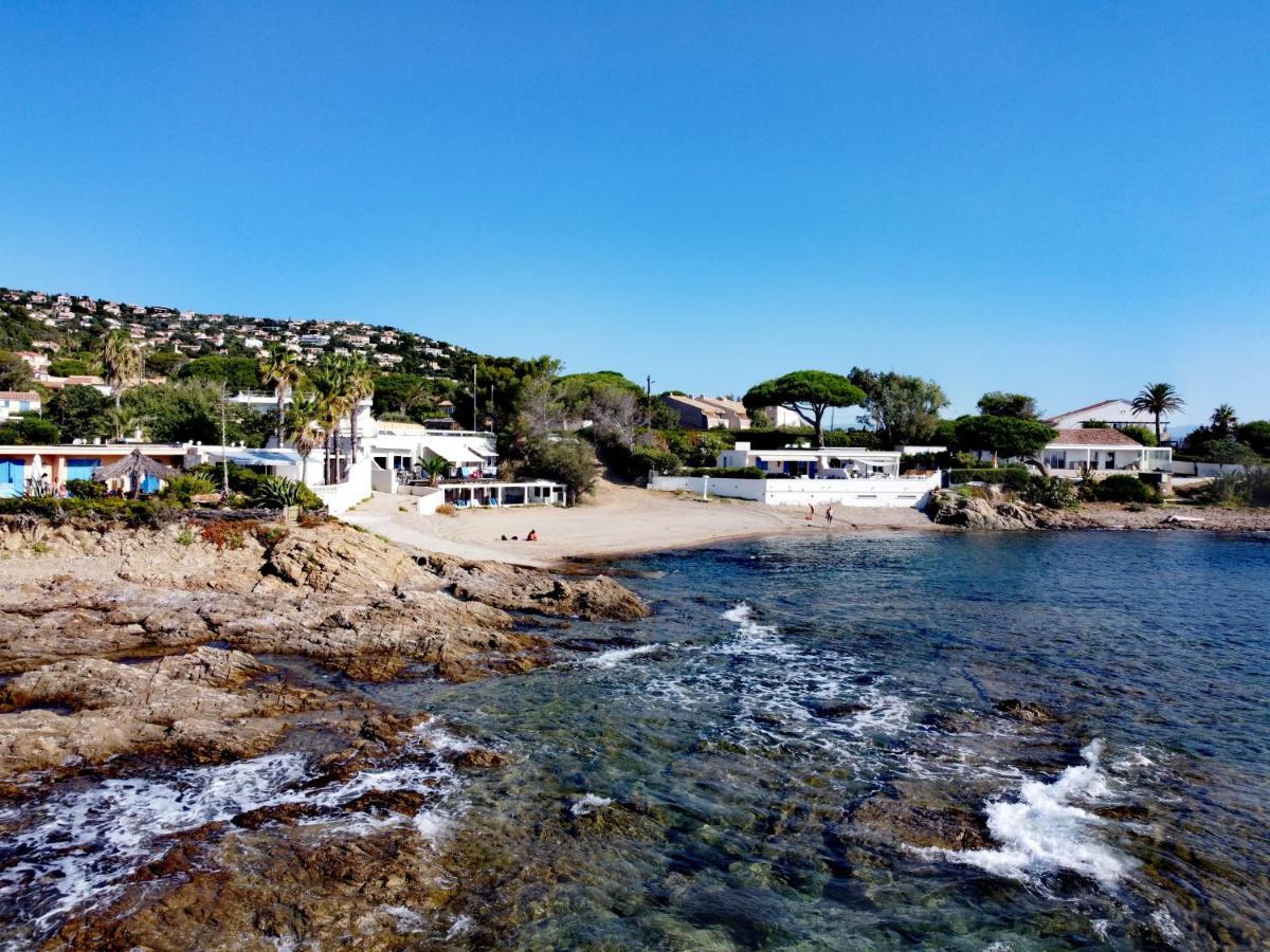 Villa Sunbeach Roquebrune-sur-Argens Exterior photo